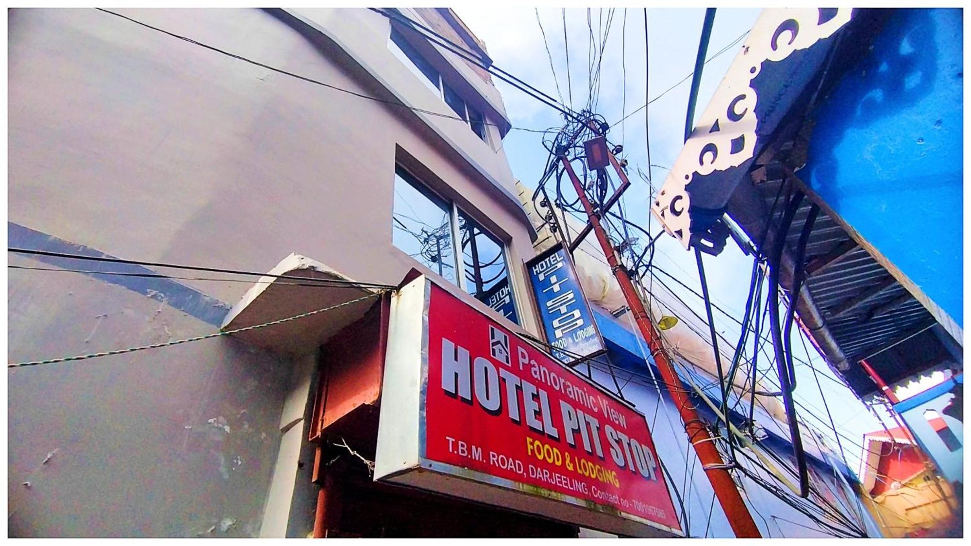 Hotel Premium Pitstop Near Railway Station Best Hotel In Darjeeling Дарджилінг Екстер'єр фото